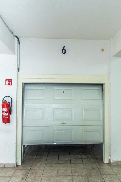 Apartment Flores Ösek Dış mekan fotoğraf